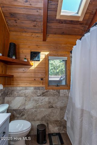 105 Tucker Court, West End, NC 27376