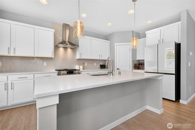 19757 119TH Street E, Bonney Lake, WA 98391