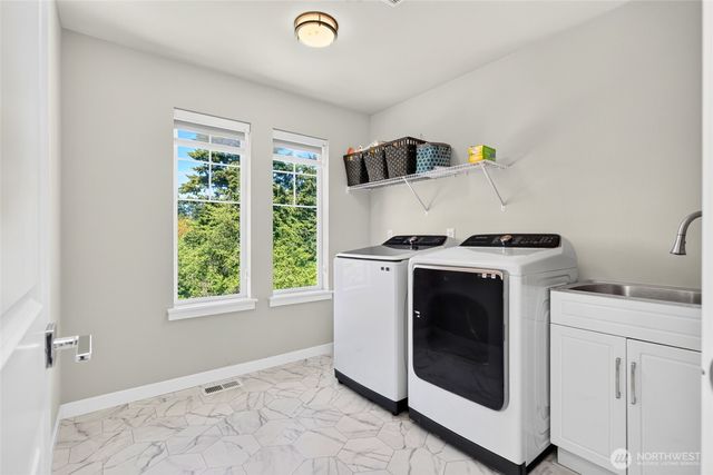 19757 119TH Street E, Bonney Lake, WA 98391