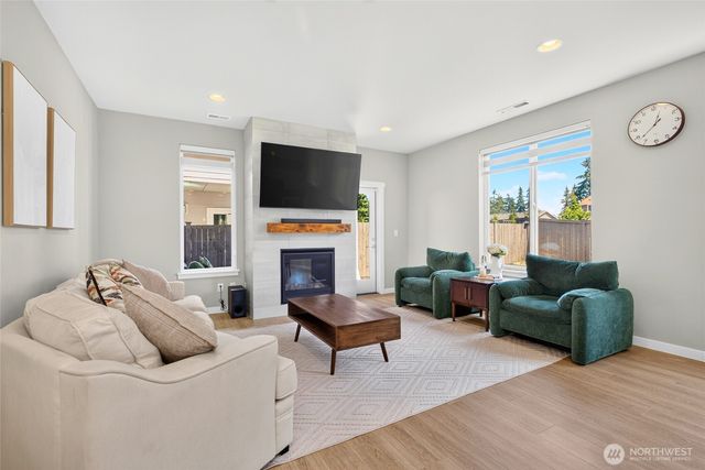 19757 119TH Street E, Bonney Lake, WA 98391