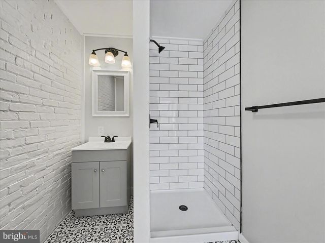 292 W COTTAGE PL, York, PA 17401