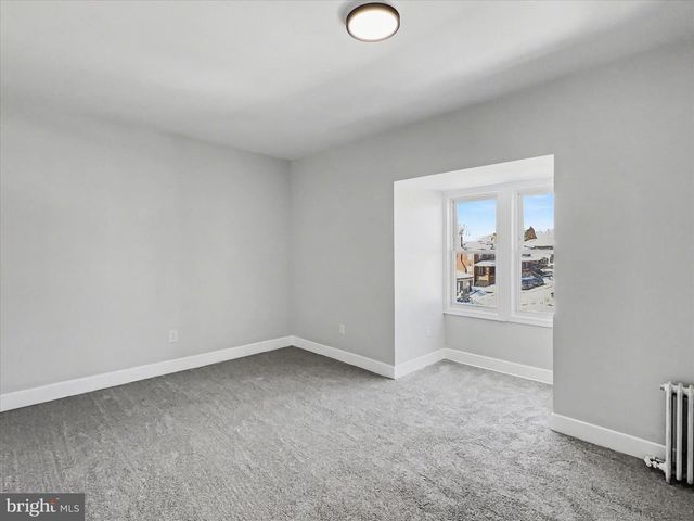 292 W COTTAGE PL, York, PA 17401