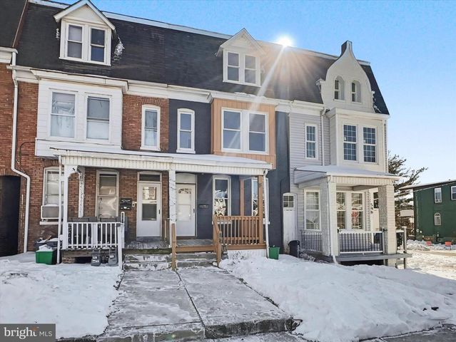 292 W COTTAGE PL, York, PA 17401