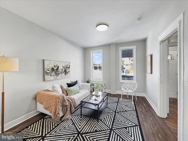 292 W COTTAGE PL, York, PA 17401