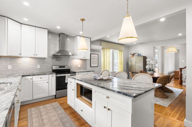 75 Sea Street, Weymouth, MA 02191