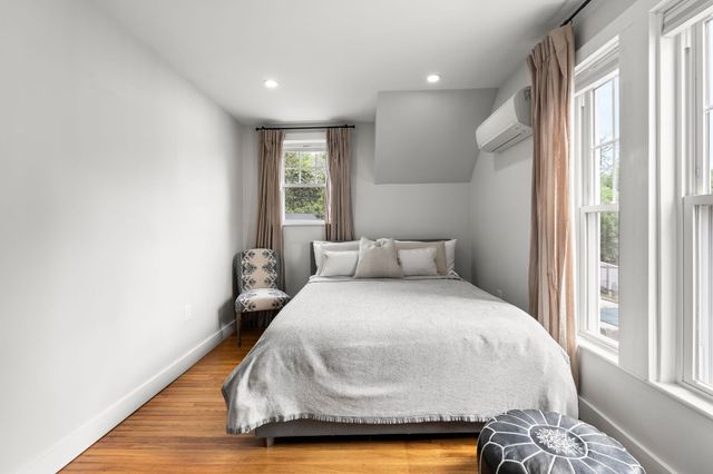 75 Sea Street, Weymouth, MA 02191
