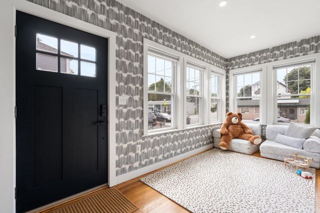 75 Sea Street, Weymouth, MA 02191
