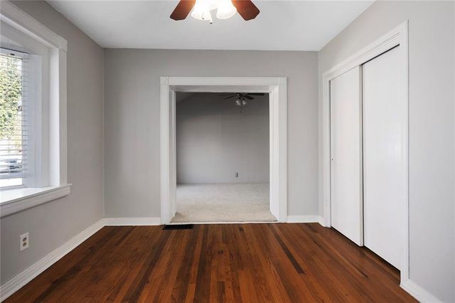 5707 N Robinhood Lane, Kansas City, MO 64151