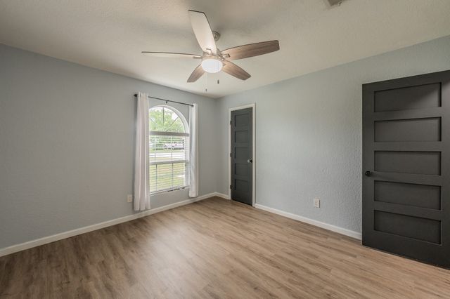 5612 Macgregor Drive, Haltom City, TX 76148