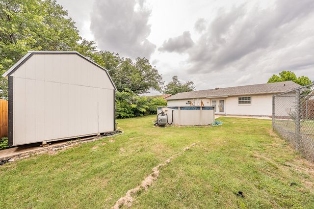 5612 Macgregor Drive, Haltom City, TX 76148