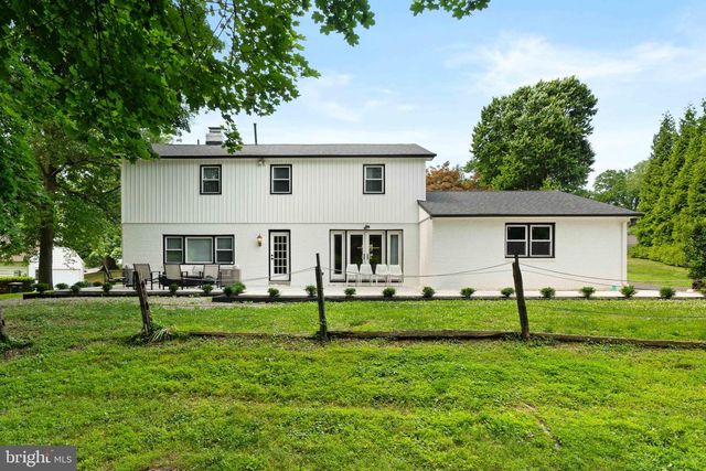 1269 WALLER DR, Huntingdon Valley, PA 19006