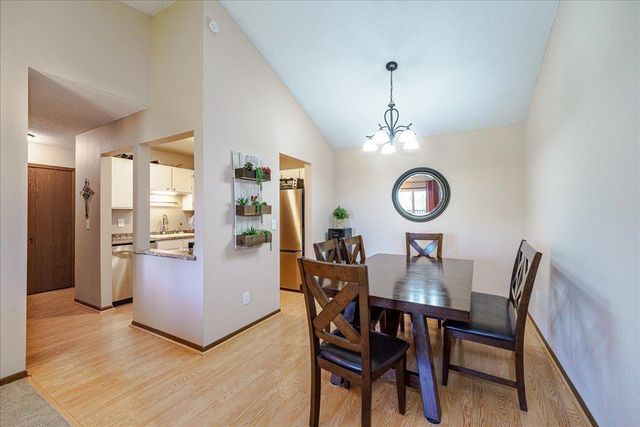 3440 Golfview Drive 315, Eagan, MN 55123