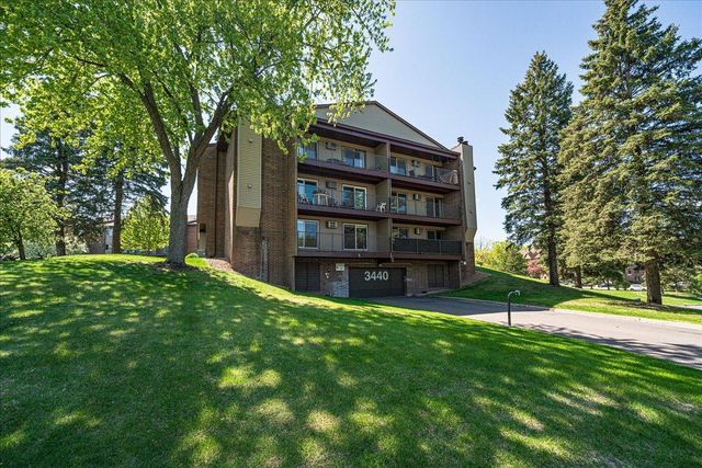 3440 Golfview Drive 315, Eagan, MN 55123