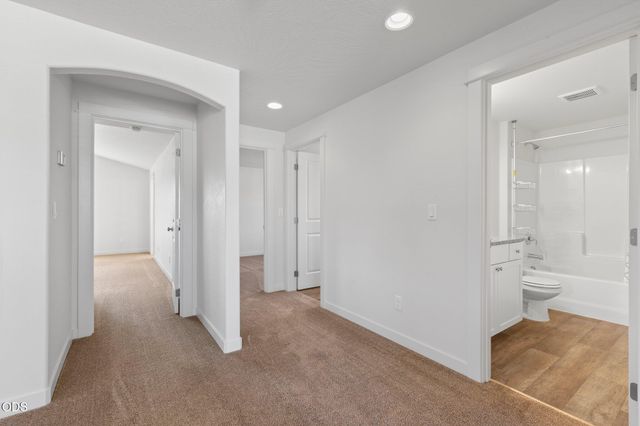 1626 Dragon Tail Place, Medford, OR 97504