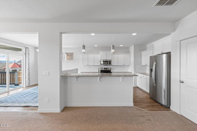 1626 Dragon Tail Place, Medford, OR 97504