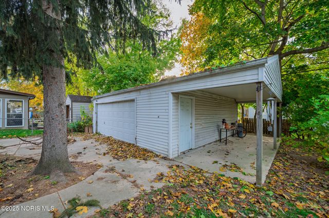 1917 Alvin Street, Toledo, OH 43607