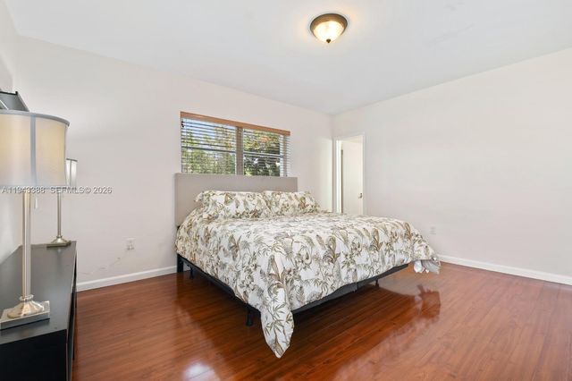 18715 SW 99th Rd, Cutler Bay, FL 33157