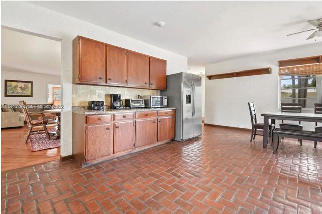 18715 SW 99th Rd, Cutler Bay, FL 33157