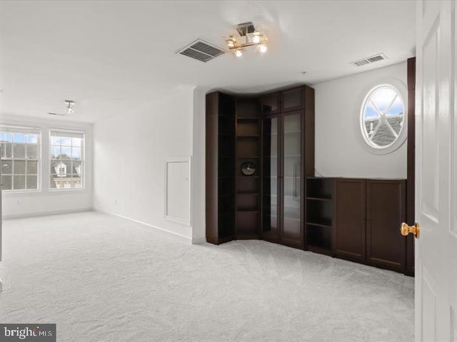 7980 VIGNE CT, Vienna, VA 22182