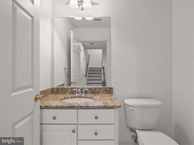 7980 VIGNE CT, Vienna, VA 22182