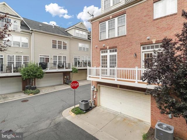 7980 VIGNE CT, Vienna, VA 22182