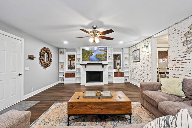 1420 Indian Springs Rd, Pegram, TN 37143