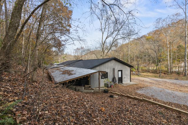 1420 Indian Springs Rd, Pegram, TN 37143