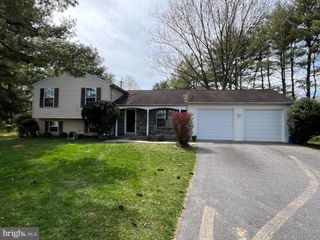 15705 ANAMOSA DR, Derwood, MD 20855