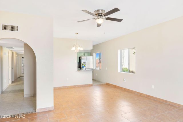 1311 W Calle Serrano, Green Valley, AZ 85622