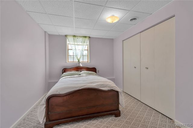 215 Summit Avenue, West Seneca, NY 14224