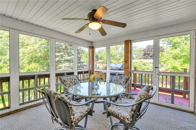 215 Summit Avenue, West Seneca, NY 14224
