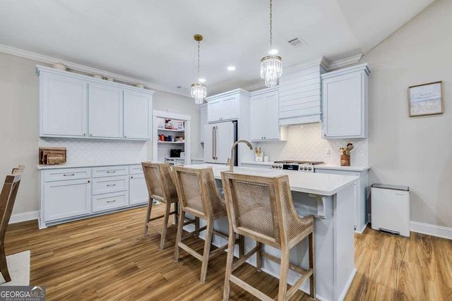 1037 Lake Side Drive NE, Townsend, GA 31331