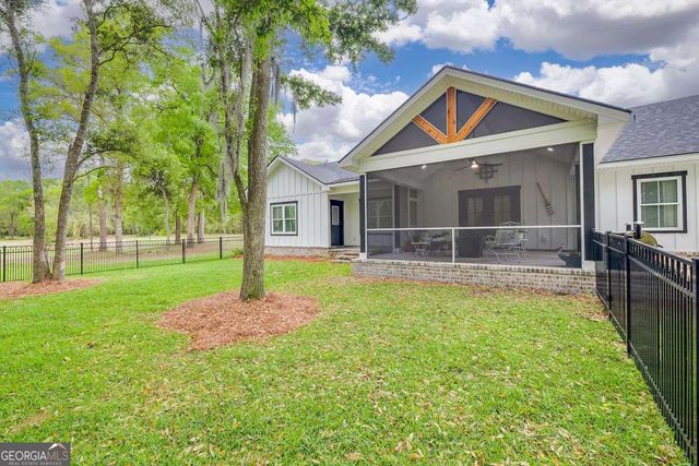 1037 Lake Side Drive NE, Townsend, GA 31331