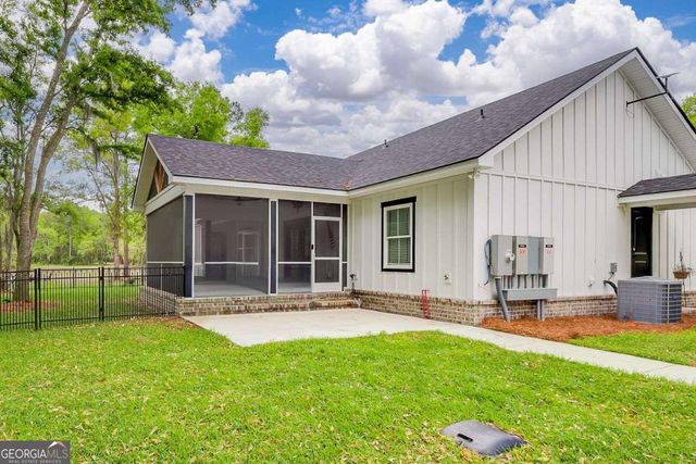 1037 Lake Side Drive NE, Townsend, GA 31331