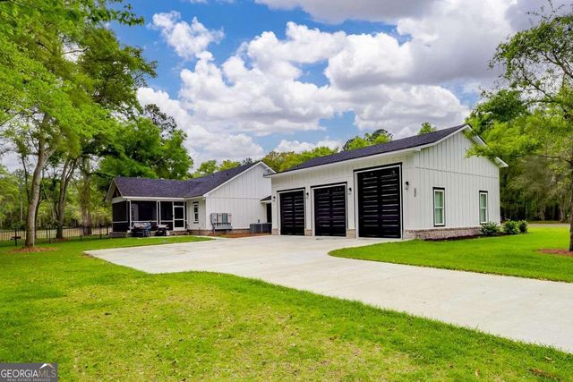 1037 Lake Side Drive NE, Townsend, GA 31331
