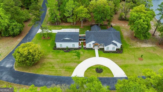 1037 Lake Side Drive NE, Townsend, GA 31331
