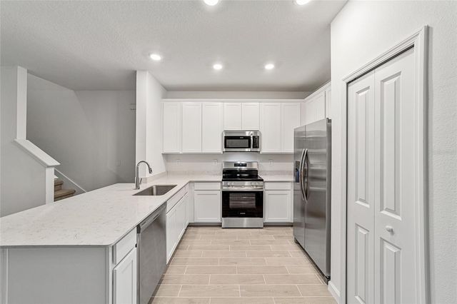 3543 SE 37TH AVENUE ROAD, Ocala, FL 34480