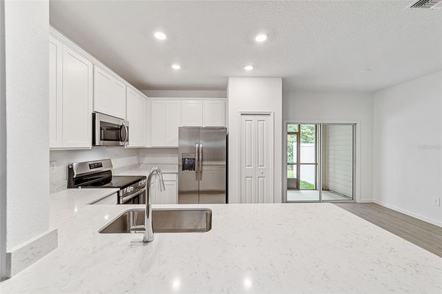 3543 SE 37TH AVENUE ROAD, Ocala, FL 34480