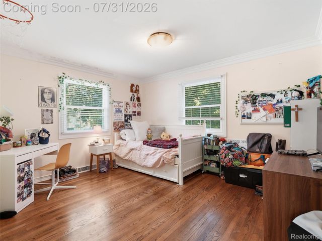138 Aintree Road, Oakland Charter Township, MI 48306