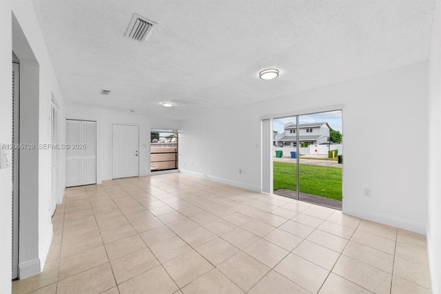 19528 NW 55th Cir Place 19528, Miami Gardens, FL 33055