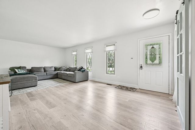 15336 Regent Drive, Orland Park, IL 60462