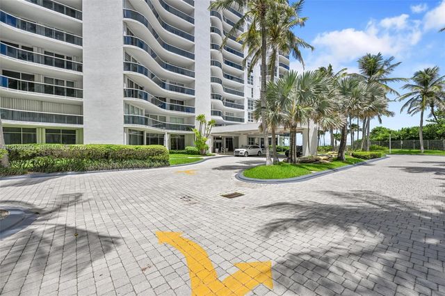 16711 Collins Avenue BC10, Sunny Isles Beach, FL 33160