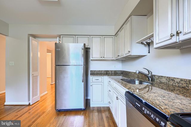 17 KILLADOON CT, Lutherville Timonium, MD 21093