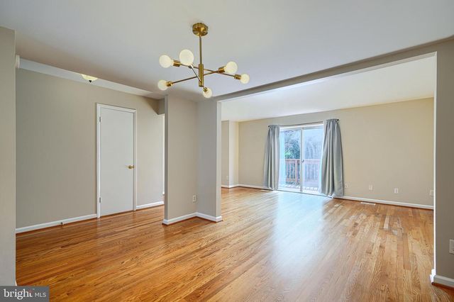 17 KILLADOON CT, Lutherville Timonium, MD 21093
