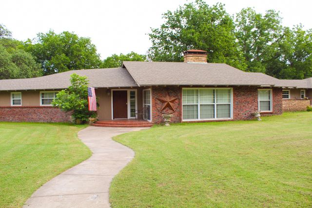 9137 Highway 67 377, Comanche, TX 76442