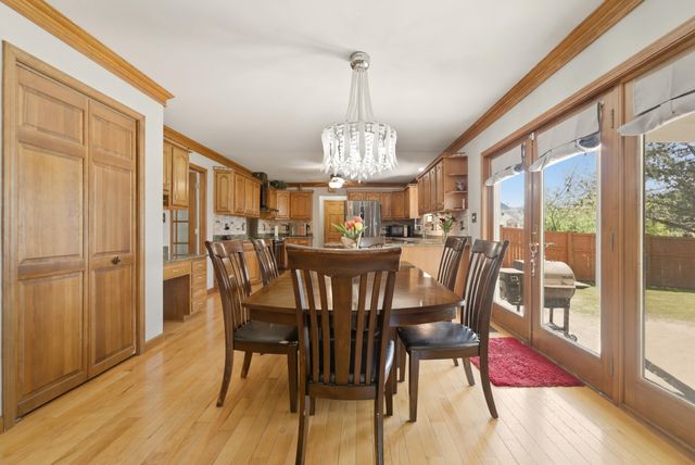 1401 W 95th Place, Crown Point, IN 46307