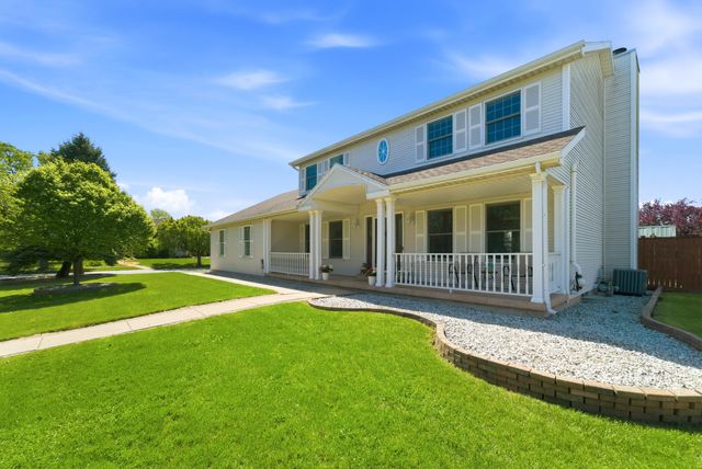 1401 W 95th Place, Crown Point, IN 46307