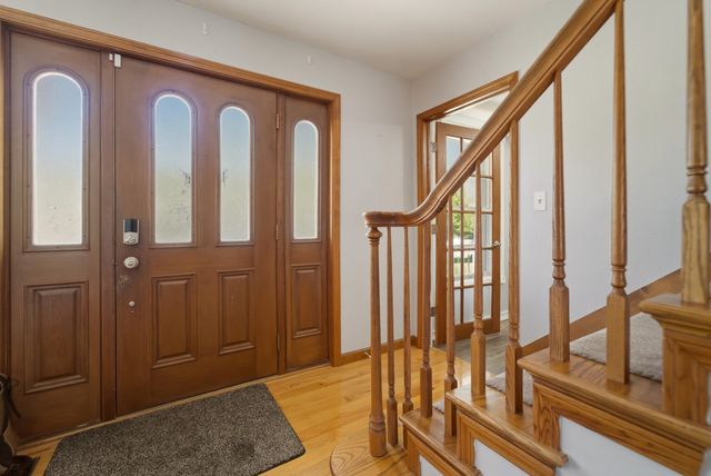 1401 W 95th Place, Crown Point, IN 46307