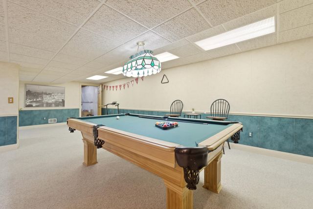 1401 W 95th Place, Crown Point, IN 46307