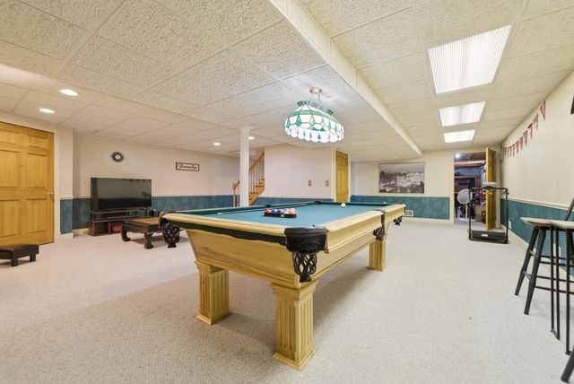 1401 W 95th Place, Crown Point, IN 46307